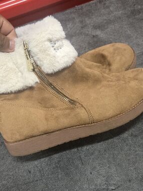 Bebe Women’s Faux-Suede Ankle Boots with Fur Cuff - Tan Size 8.5